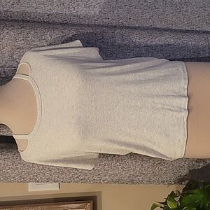 ATHLETA cut out top medium